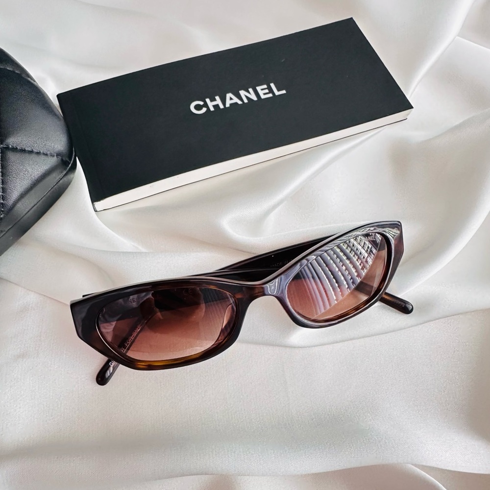 New Rare CHANEL Sunglasses Rectangle A71280 - Picture 8 of 16